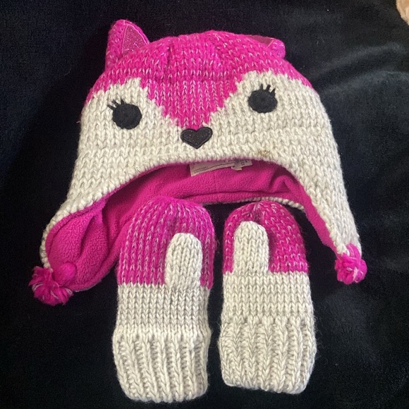 Kids winter hat and gloves - Picture 2 of 2